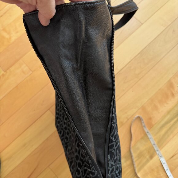 Calvin Klein Expandable Tote bag - Black Suede - Picture 7 of 11